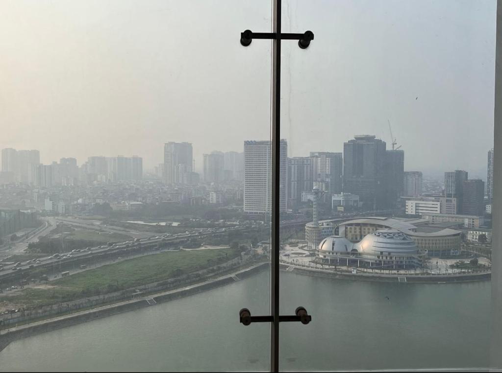 LiLiving in Skylake - 2BRs with Lakeview - Near Keangnam