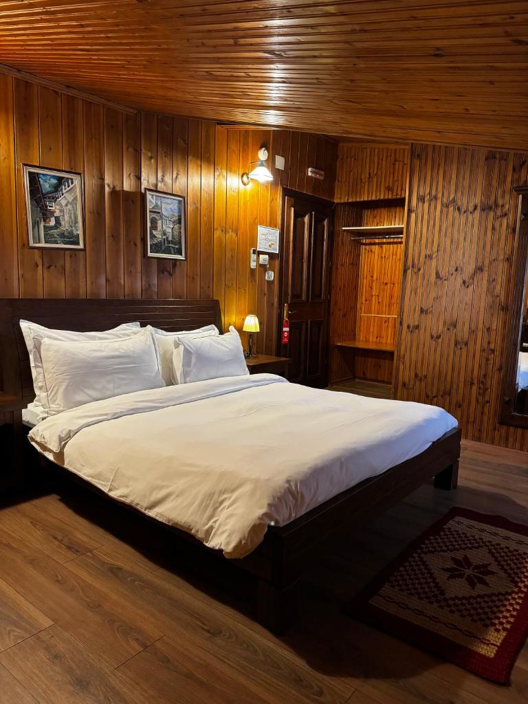 Hotel Mangalemi photo 1