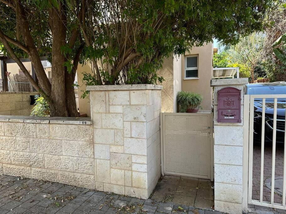 GGH Gedera Guest Home photo 1