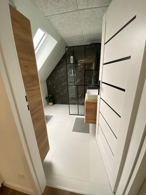 Sunny apartment photo 1
