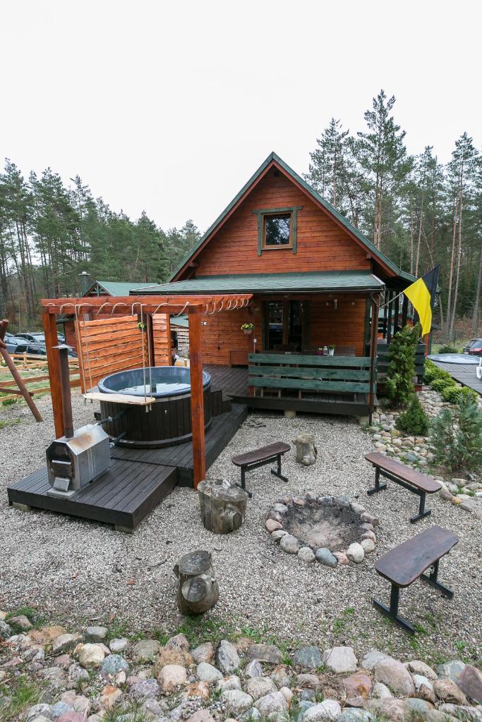 Domek całoroczny JELENIÓWKA na Kaszubach z balią na wyłaczność,wspólny basen i bilard z domkiem Sówka - Ostrowite Leśna Dolina photo 3