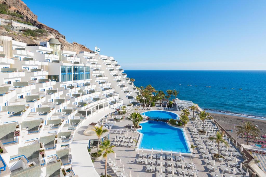 TUI BLUE Suite Princess - Adults Only photo 1
