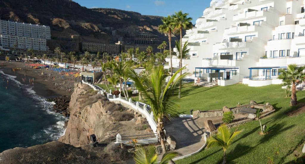TUI BLUE Suite Princess - Adults Only photo 3