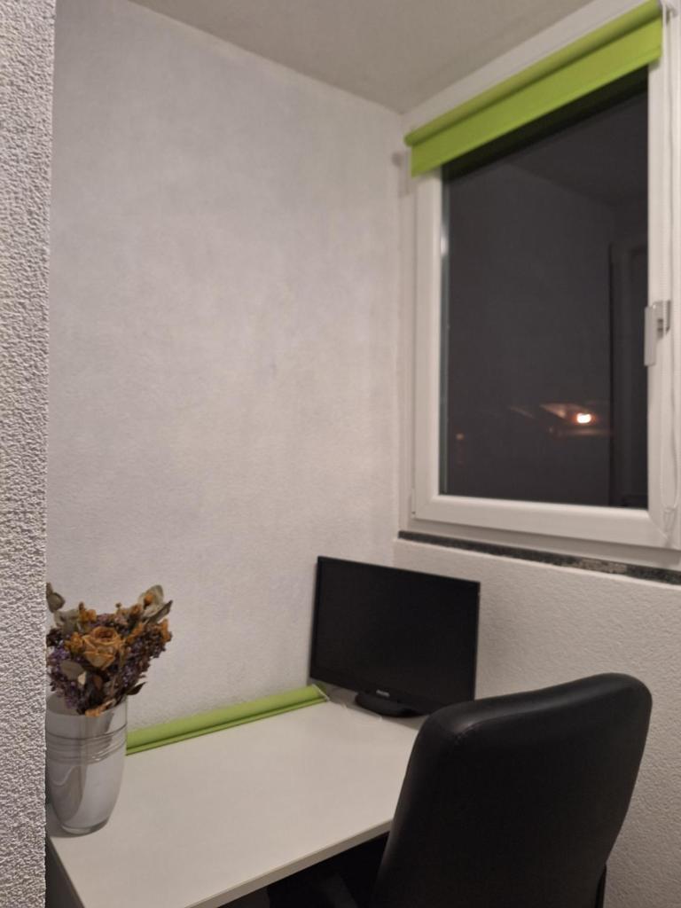 LONA flat photo 1
