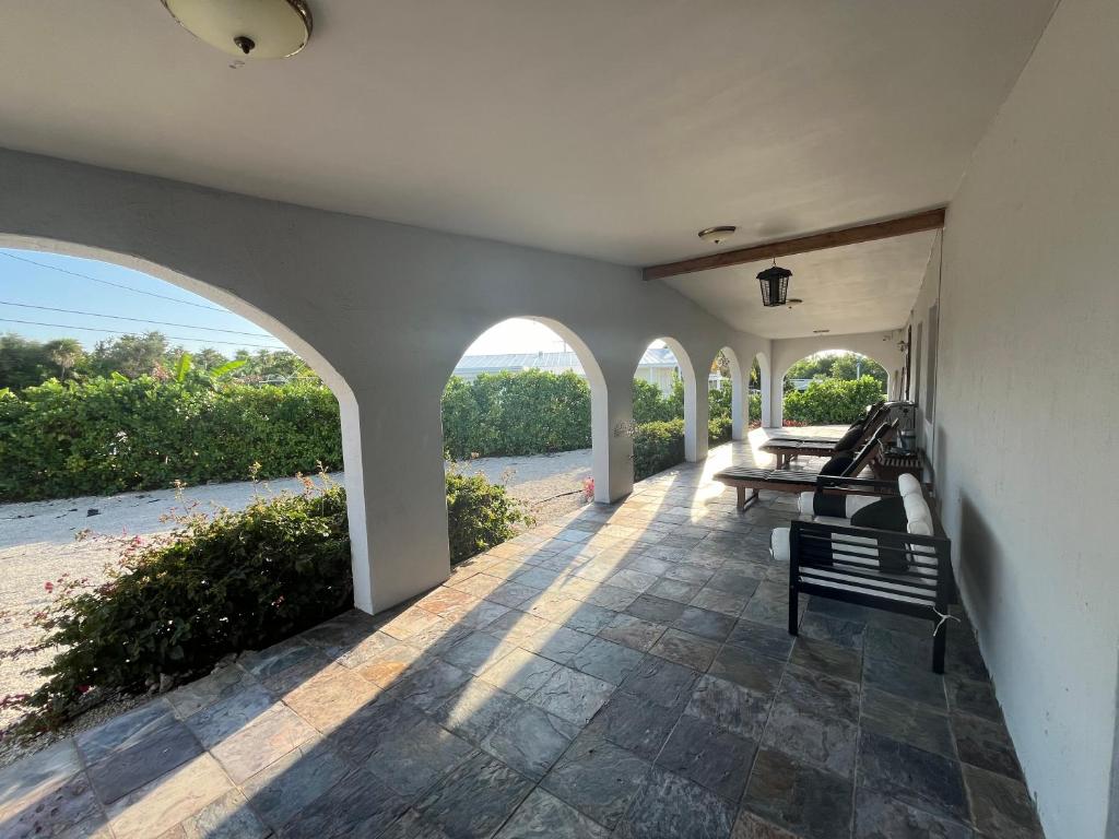 Home On The Water In Marathon, Fl photo 3