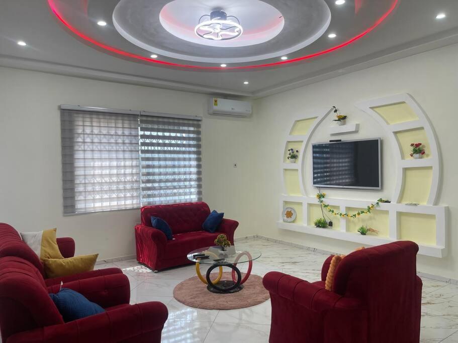 Amazing Grace Apartment