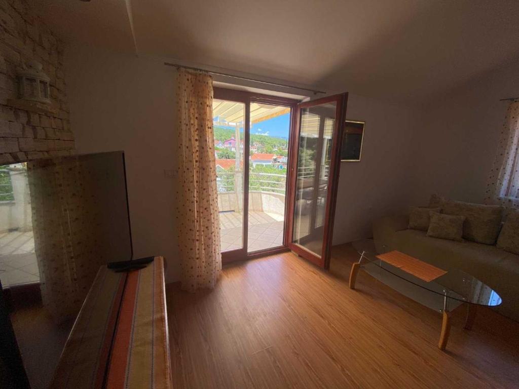 Apartment With the Sea View photo 2