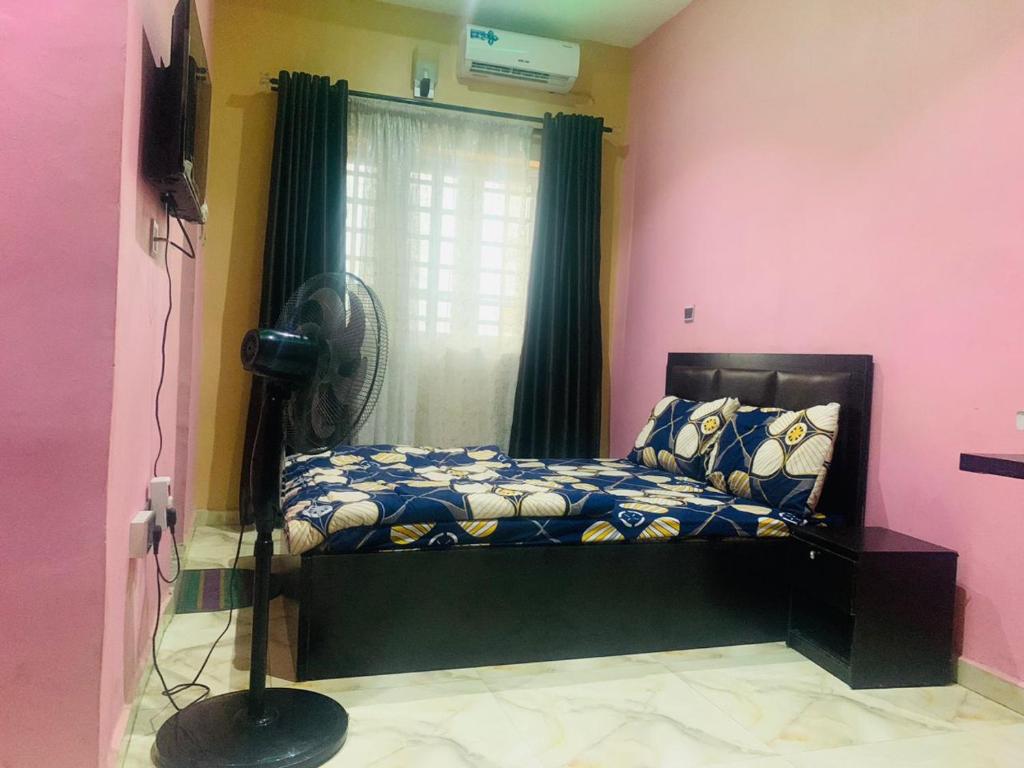 Vicaries Royal Hotel photo 1