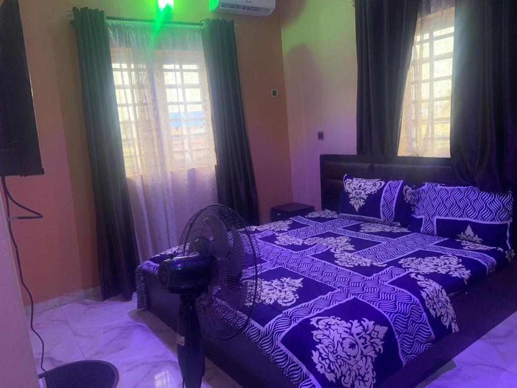 Vicaries Royal Hotel photo 4