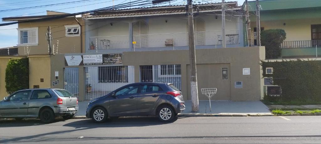 Suíte luxo com sacada mobiliada Q1