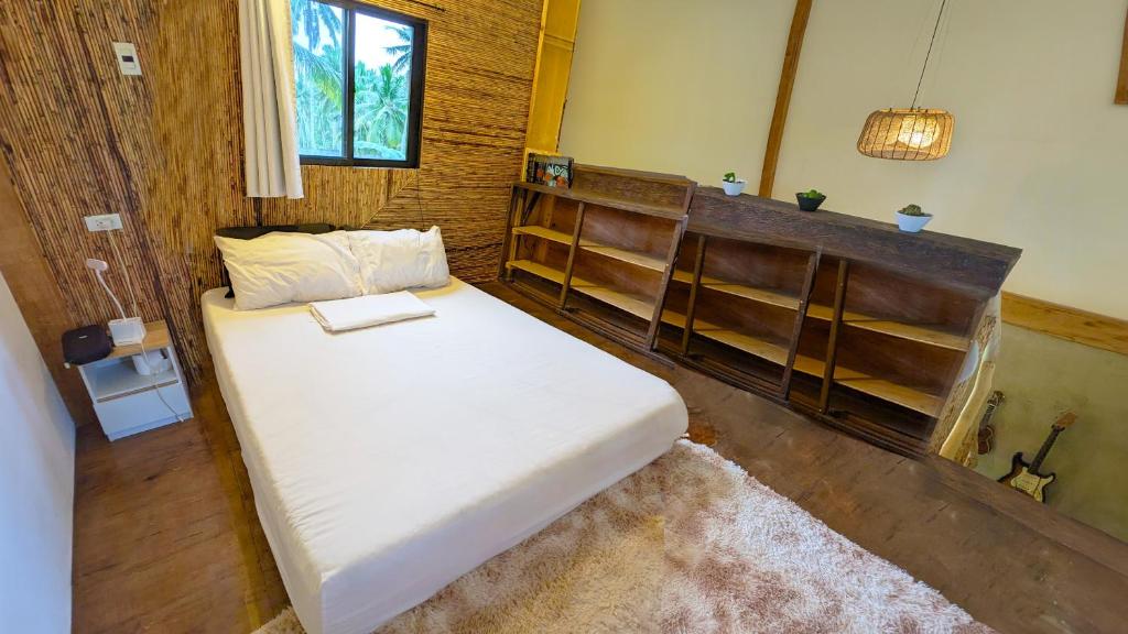 Tropical Haven with Dedicated Office Space in Siargao photo 3