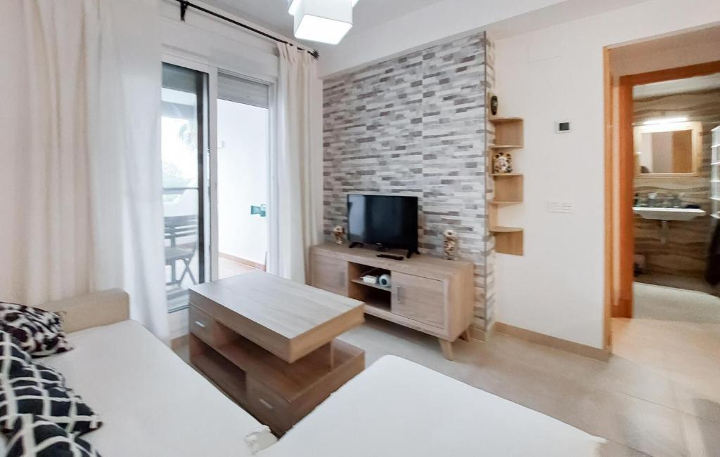 Gorgeous Apartment In Rota With Wifi photo 1