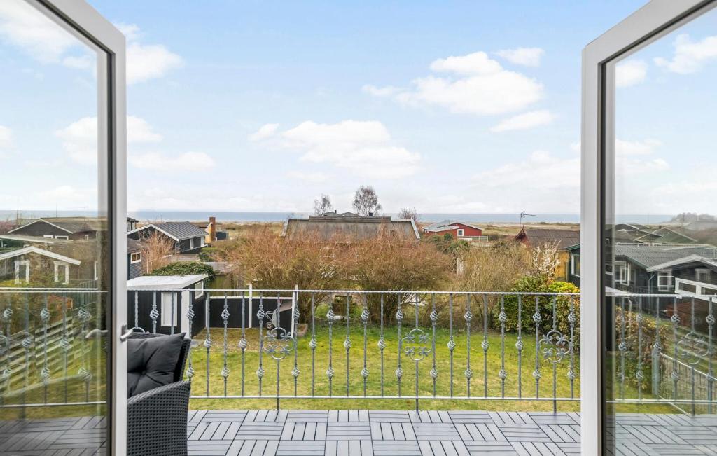 Amazing Home In Faxe Ladeplads With 3 Bedrooms photo 4