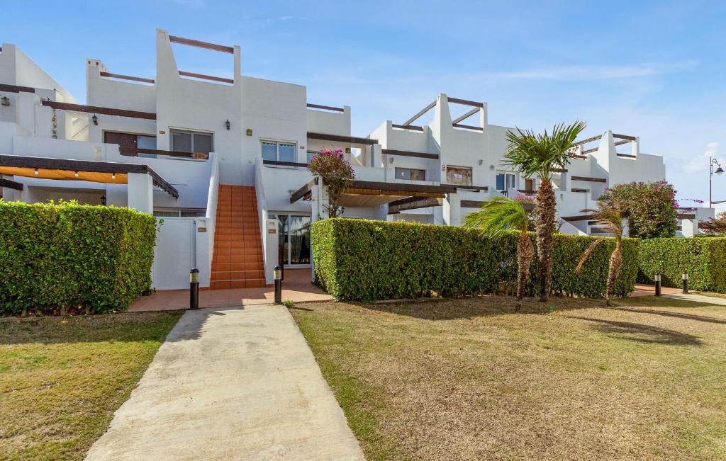 Pet Friendly Apartment In Alhama De Murcia With Kitchen