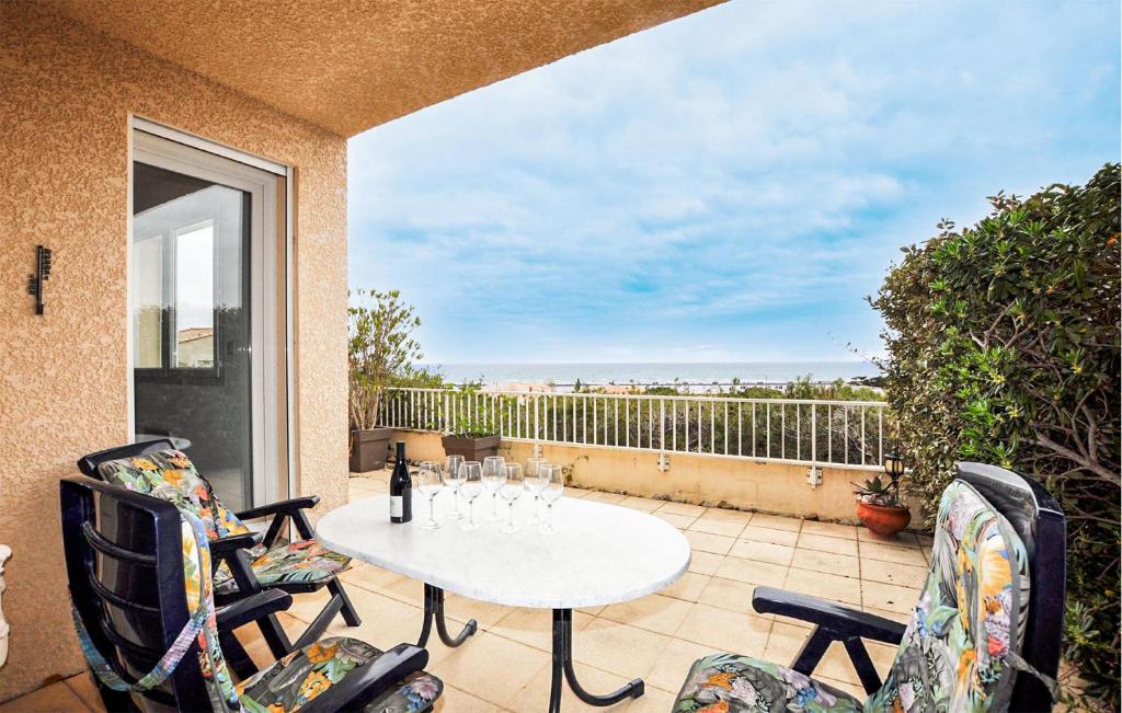 Lovely Home In Saint Pierre La Mer With House Sea View photo 1