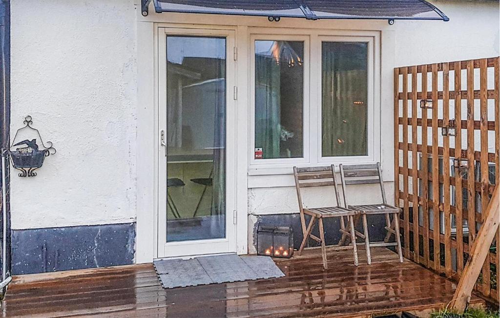 Nice Apartment In Vellinge With Kitchen