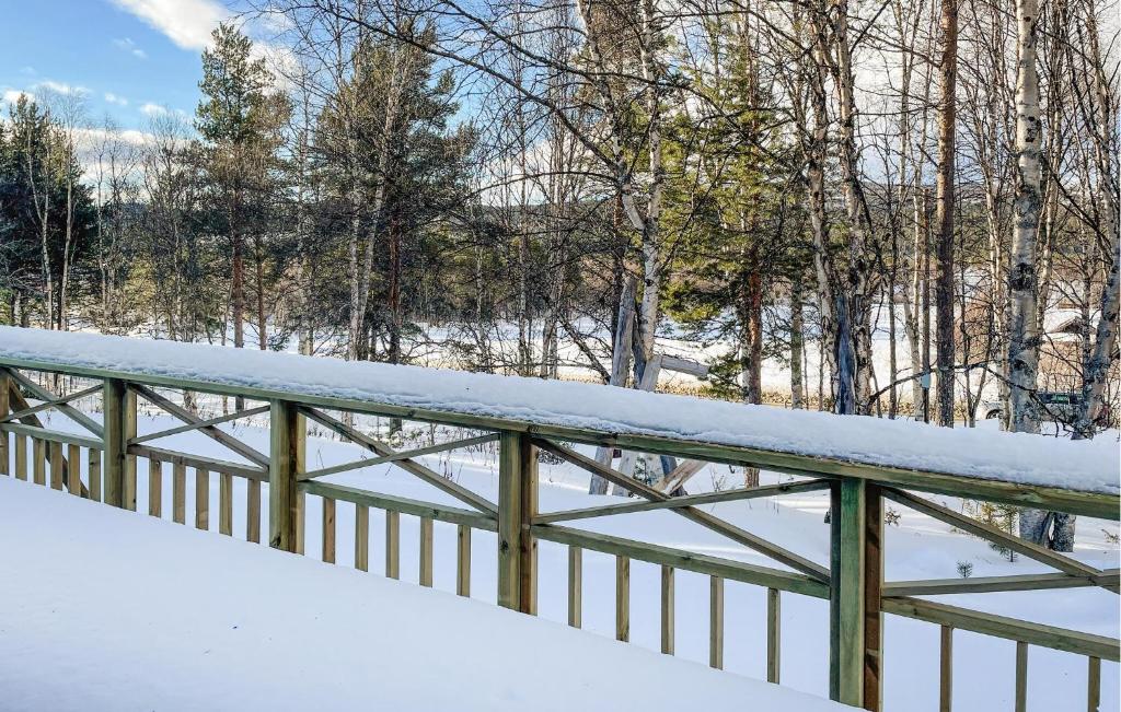 Amazing Home In Os I sterdalen With House A Panoramic View photo 1