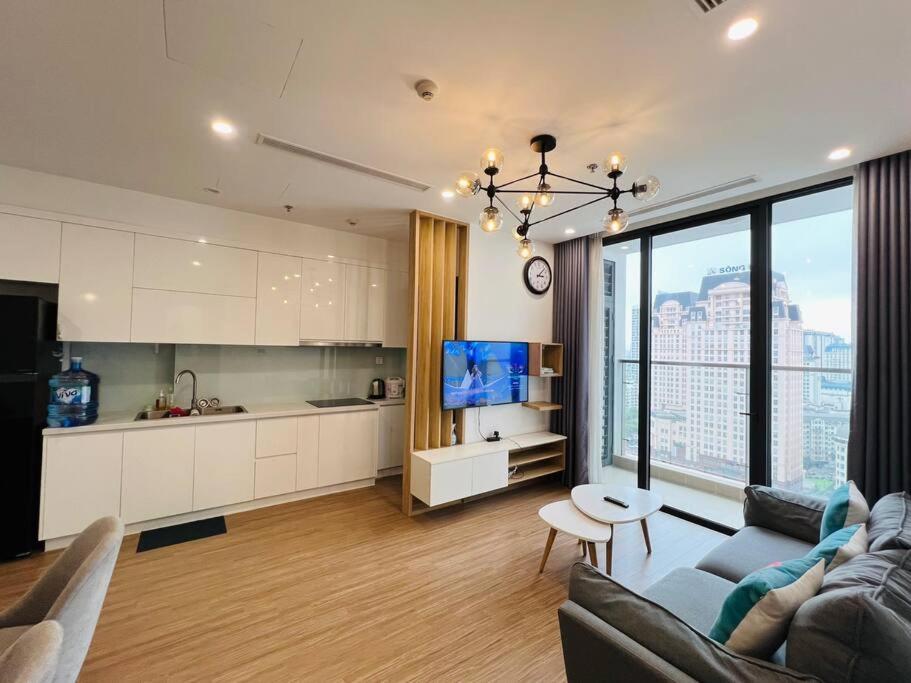 TVhome/vinhomes skylake