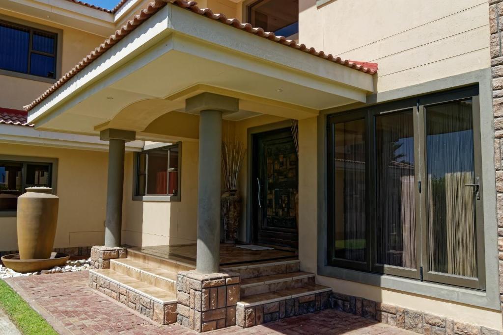 Palazzo Gardens -Self catering Guesthouse photo 4