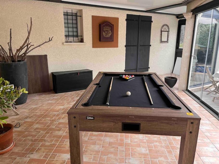 Villa climatisée, piscine, sauna, rivière, nature photo 2