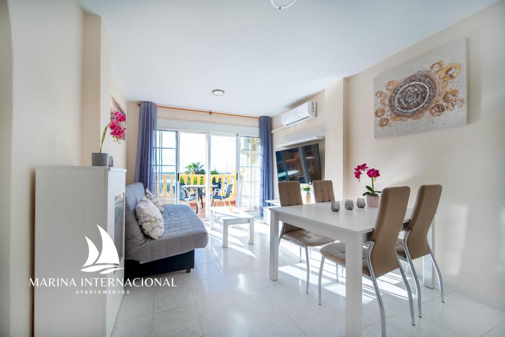 Apartamentos Marina Internacional photo 2