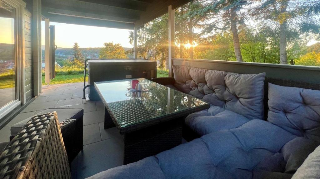WellnessFerienhaus Haus 2 mit Pool, Sauna und eigenem Whirlpool mitten in Deutschland photo 1