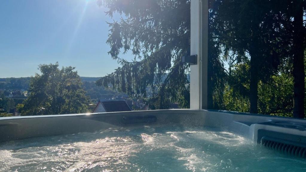 WellnessFerienhaus Haus 2 mit Pool, Sauna und eigenem Whirlpool mitten in Deutschland photo 2