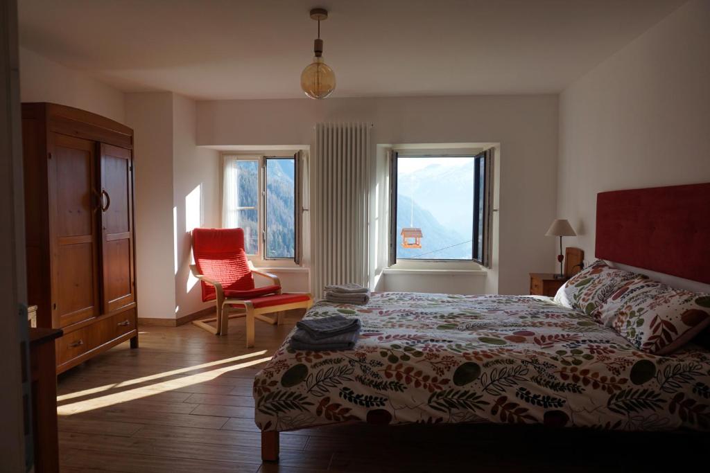 Civetta panoramic mountain home photo 3