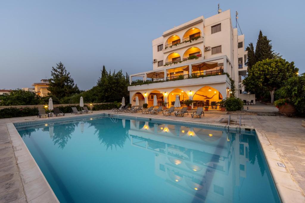 Stephanos Hotel Apartments photo 2
