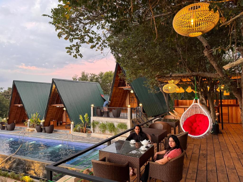 Sundown Lake Hotel & Spa photo 1