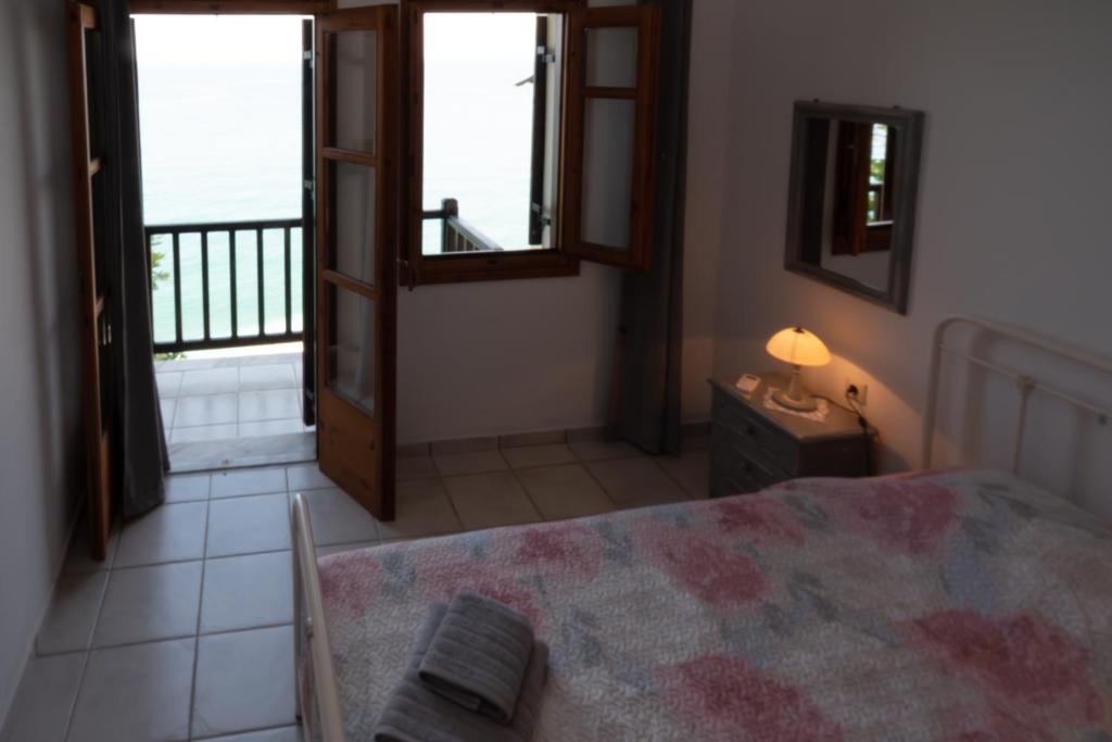 Niovi’s Seaside House photo 2