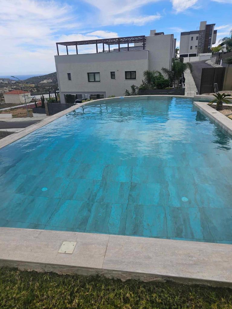 PARADISE VILLA