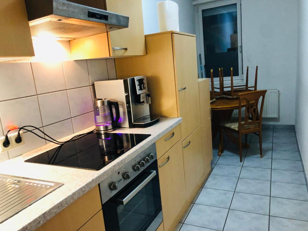Quiet beautiful apartment photo 3