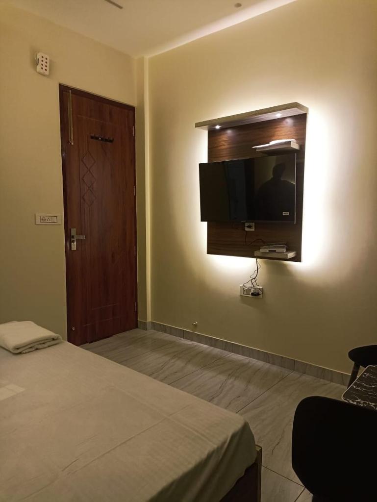 Hotel G-2 photo 3