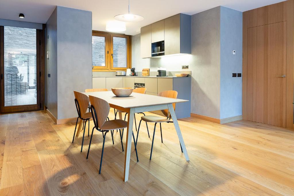 AndBnB I Refugio a Pie de Pistas con Piscina, Sauna y Gym photo 4