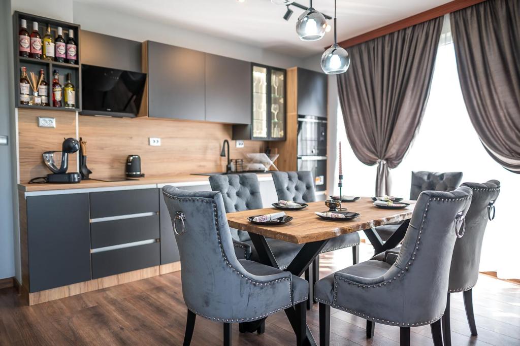 Apartment Tiana Lux 2 photo 2