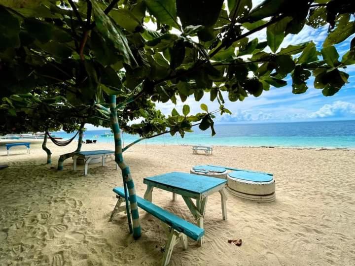 Camotes Island Beachfront Vacation House photo 1