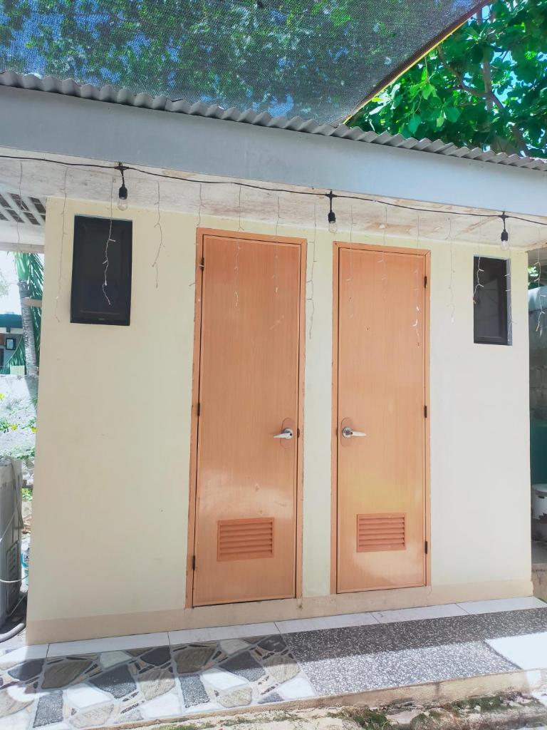 Camotes Island Beachfront Vacation House photo 3