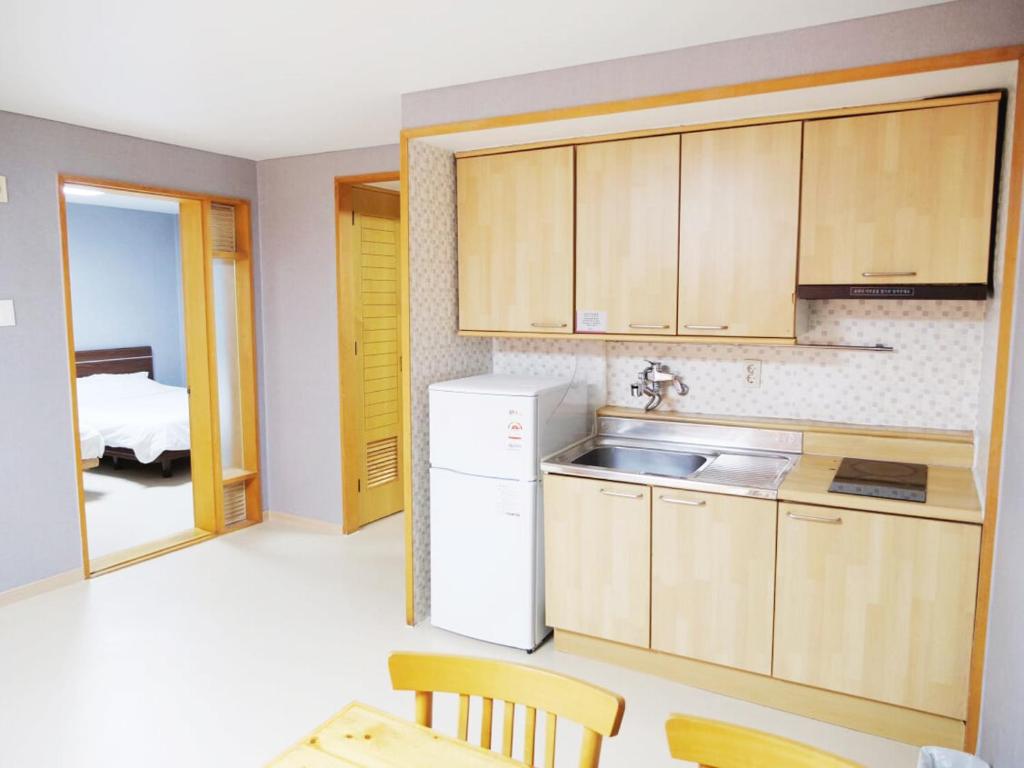 Yangji Pine Resort photo 1