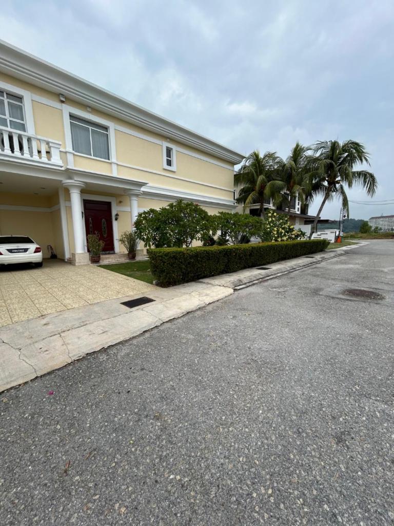 Luxery Villa Sea Side photo 1