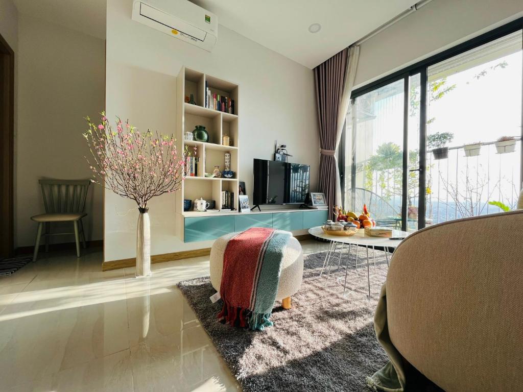 Livahome - BEE Lux Homestay Di An