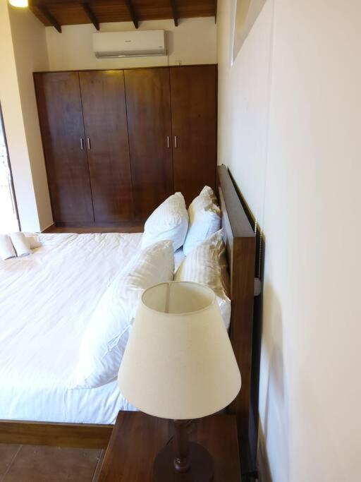 Comfortable & serene stay at Red Rocks villa photo 4