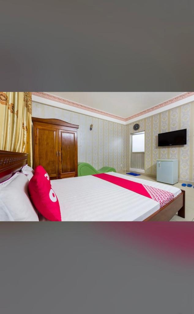 OYO 476 Hotel Văn Anh