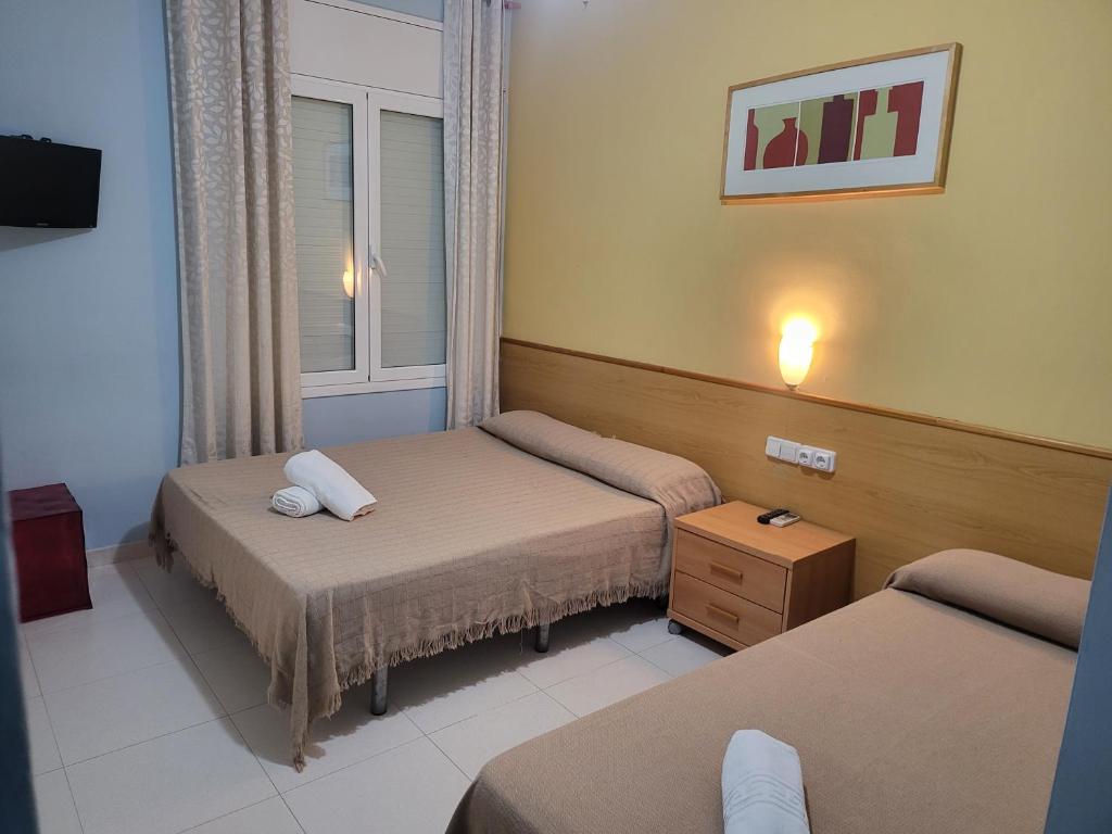 Hotel Sant Jordi photo 2