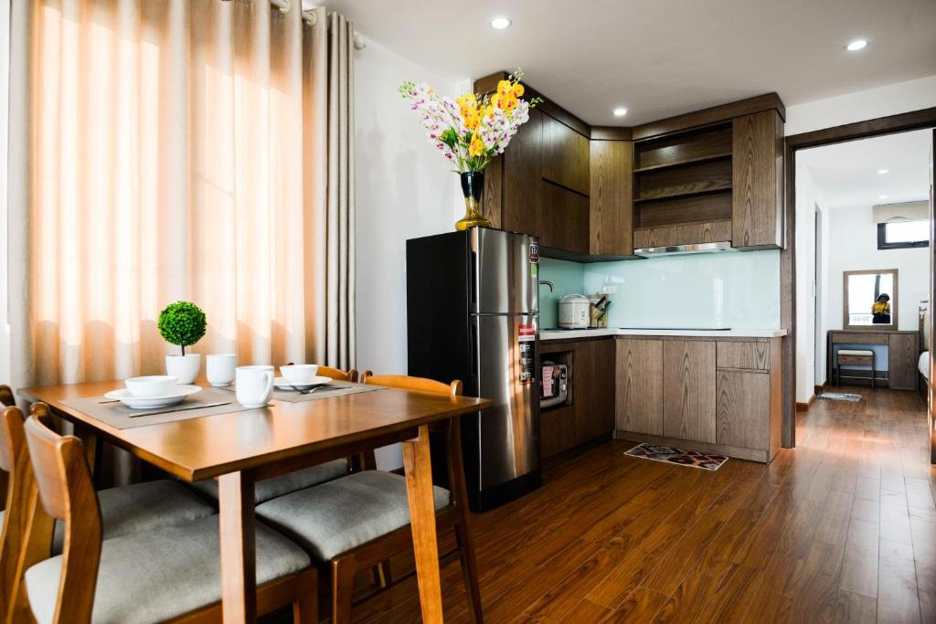 Wendy luxury apartment Linh Lang