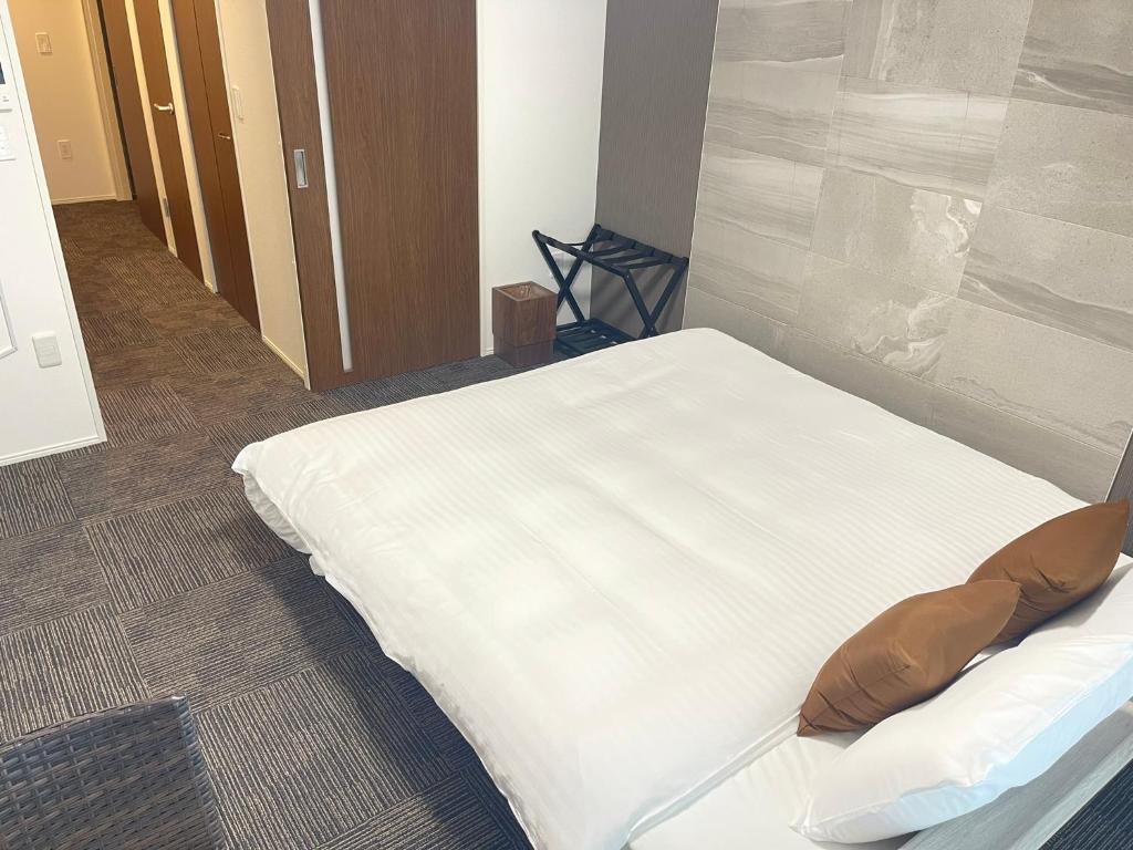 COCOSTAY銀山町リバーサイド,COCOSTAY Kanayamacho riverside, Great location river view-5 min walk from the nearest station photo 4