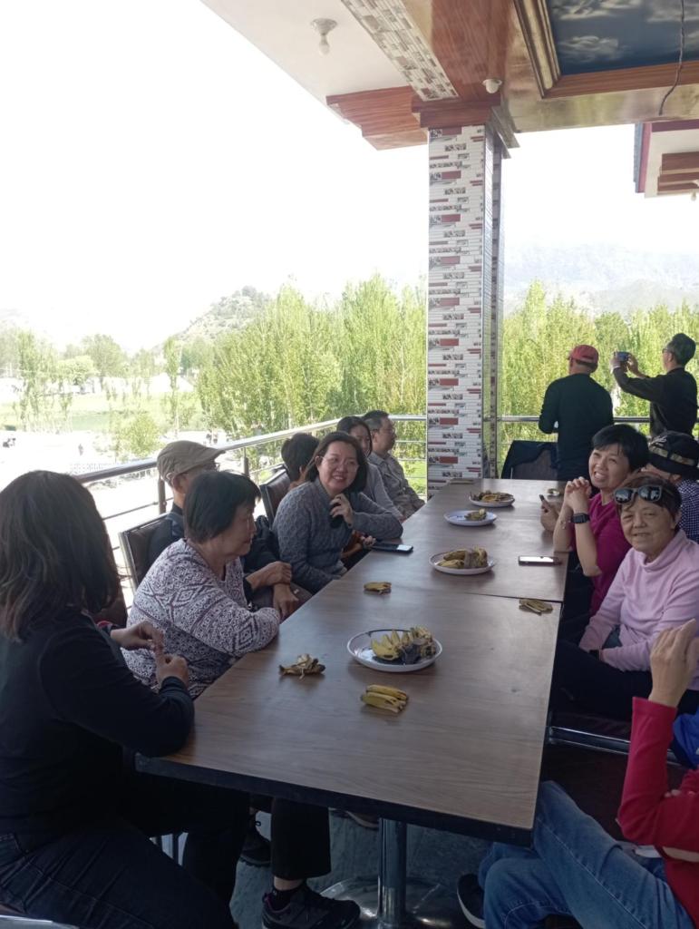 River Breeze Family holiday home