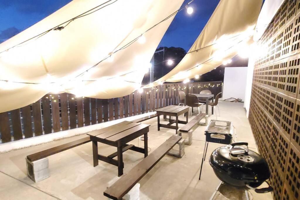 モダンでナチュラルなおしゃれ空間/テラスでBBQ/10名宿泊/無料Wi-fi/無料駐車場 photo 3