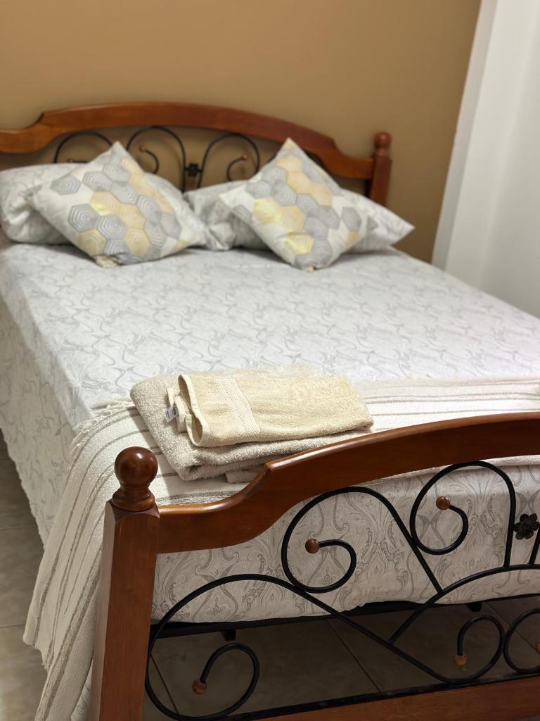 Cozy Quarters Tobago photo 1