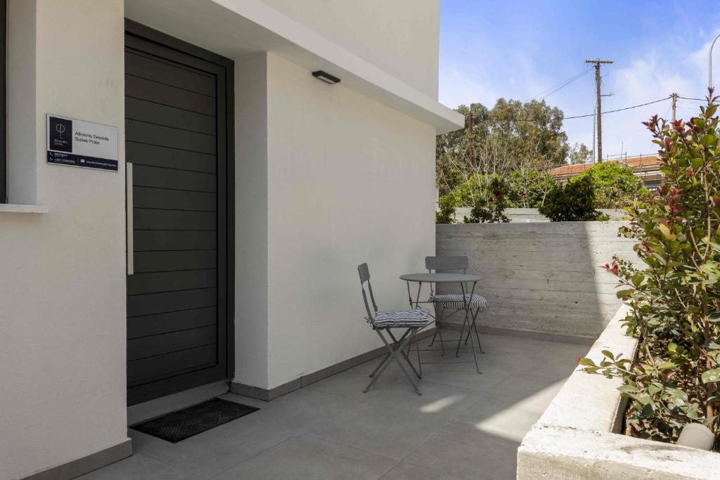 Phaedrus Living: Alkminis Seaside Suites Praia photo 2